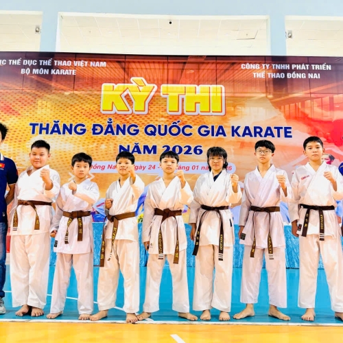 8 VÕ SINH KARATE BẾN CÁT THAM DỰ KỲ THI THĂNG ĐẲNG QUỐC GIA NĂM 2026